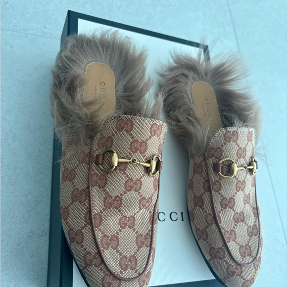 Gucci Printed fur canvas mules - Picture 5 of 6